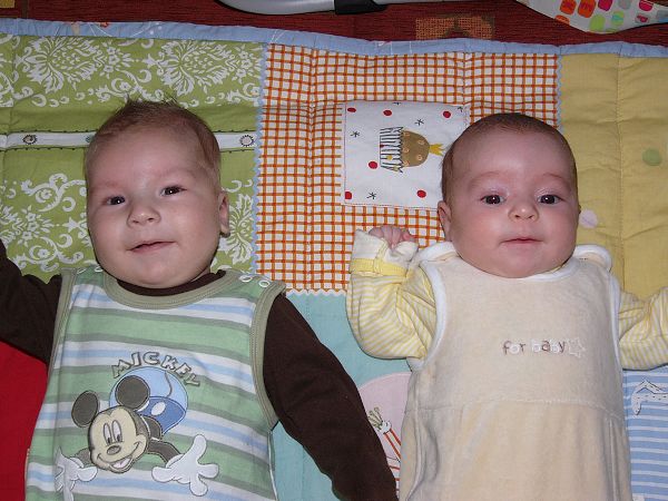 Esterka s Honzíkem Hruškou